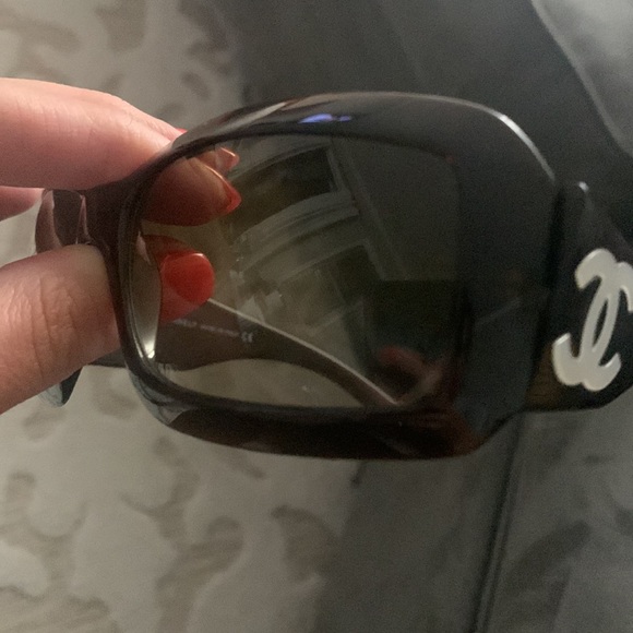 COPY - CHANEL Mother of Pearl brown womens sunglasses - Picture 12 of 12